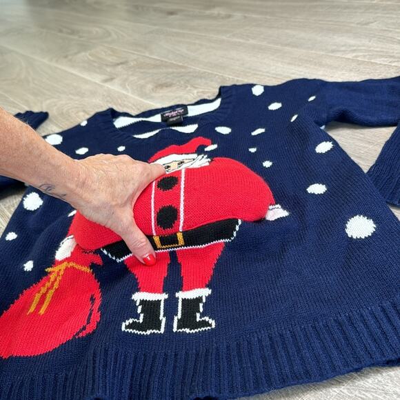 NWT HOOKED UP by IOT Women’s Navy White Striped Crew Neck Puffy Santa Sweater - Picture 4 of 6